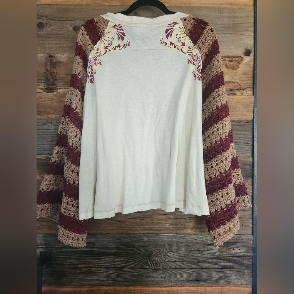 NWOT FREE PEOPLE FESTIVAL READY CROCHET LONG SLEEVE TEE - Picture 3 of 3